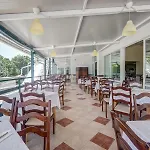 Kini Park & Free Parking Хотел Златни пясъци
