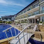 Kini Park & Free Parking Златни пясъци