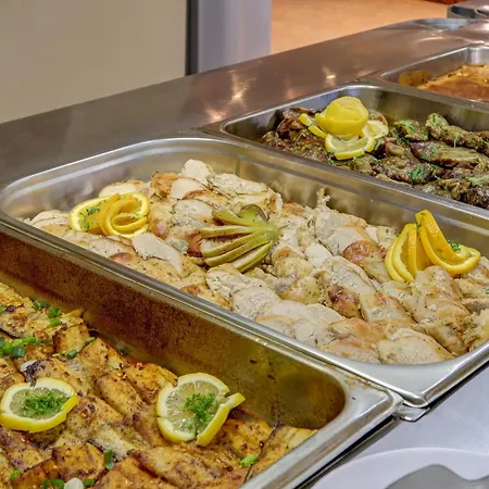 Kini Park & Free Parking 3* Golden Sands