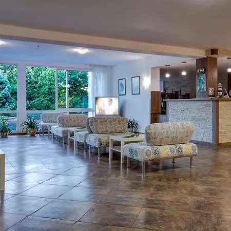 Kini Park & Free Parking 3* Golden Sands