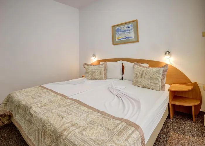 Kini Park & Free Parking Ξενοδοχείο