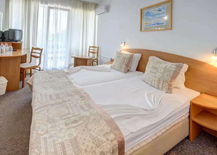 Ξενοδοχείο Kini Park & Free Parking Golden Sands