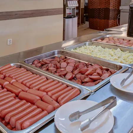 Kini Park & Free Parking Goldstrand