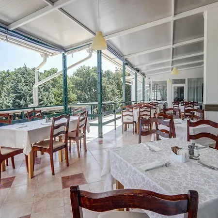 Kini Park & Free Parking Złote Piaski