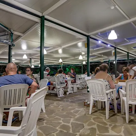 Kini Park & Free Parking