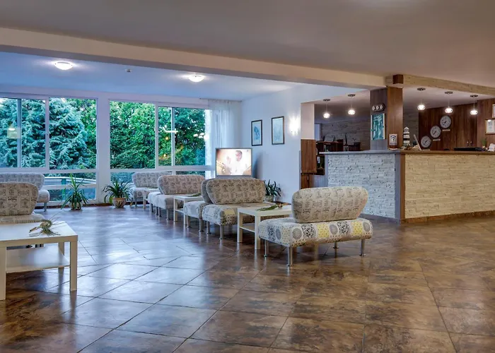 Kini Park & Free Parking 3* Golden Sands