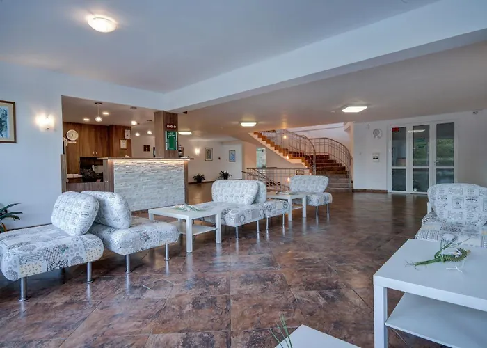 Kini Park & Free Parking 3* Golden Sands